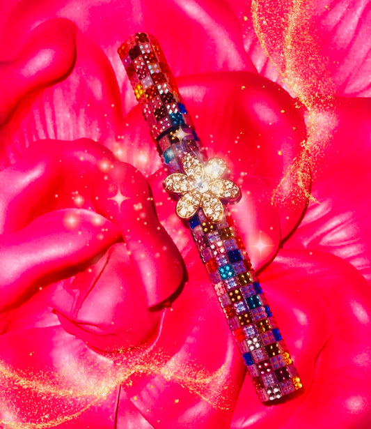 "SEE THE GAME" WATER-PROOF LIQUID EYELINER